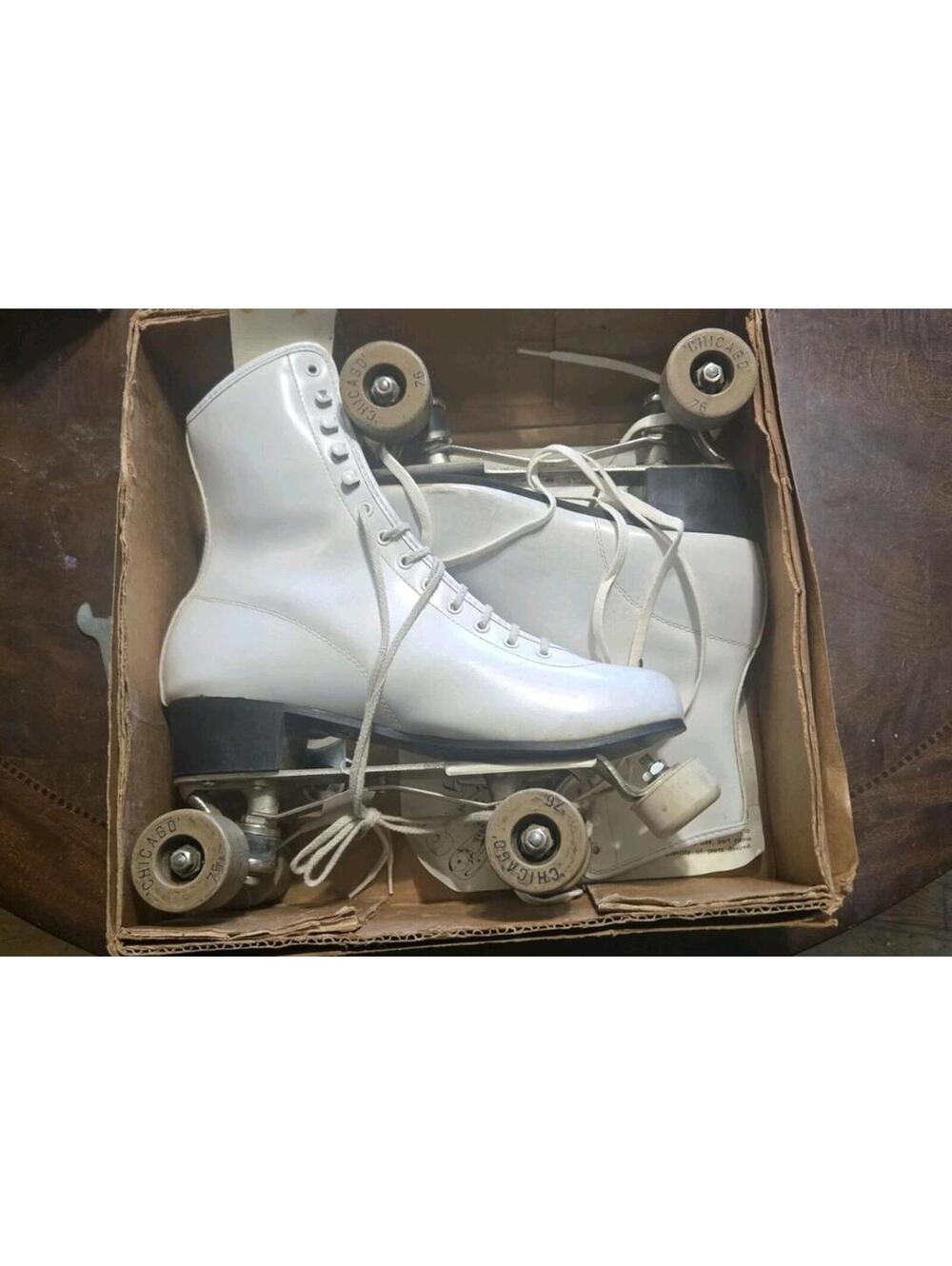 Vintage Womens Roller Derby Roller Skates Size 8